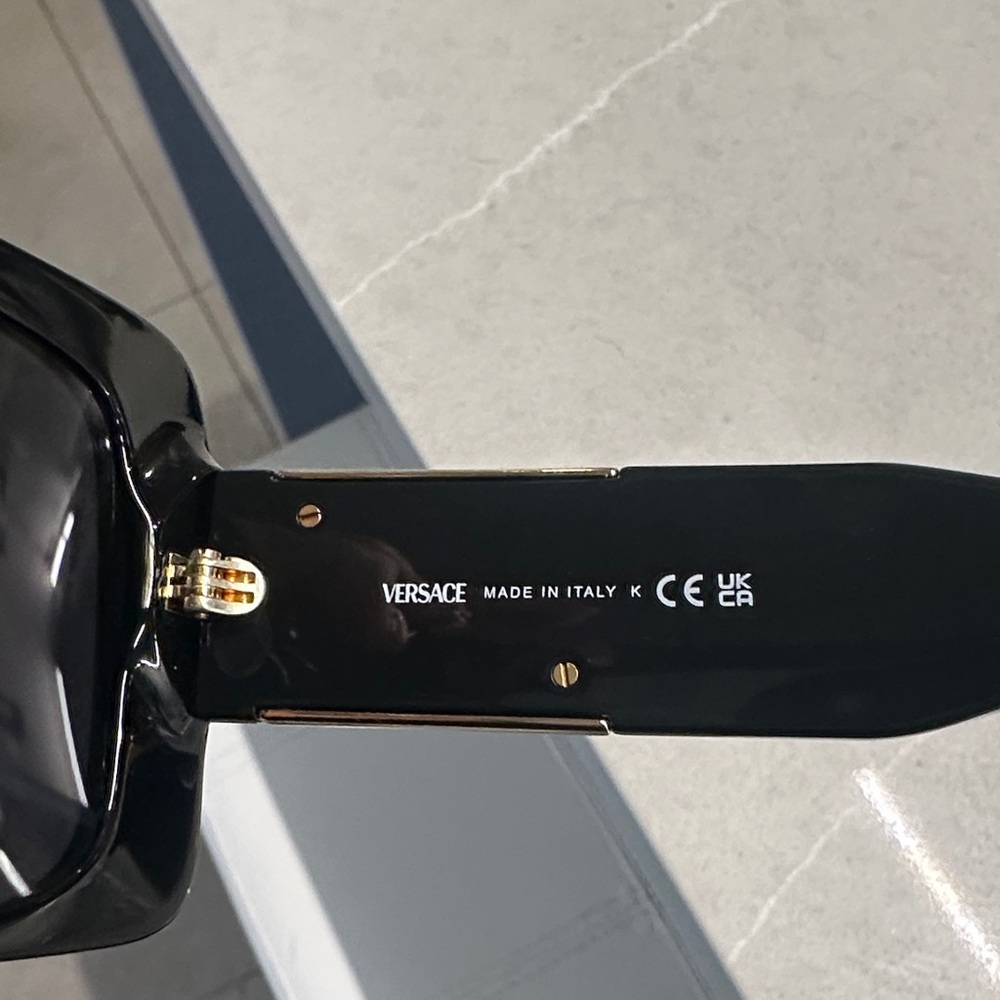 Versace Glossy Black Sunglasses - Picture 7 of 7